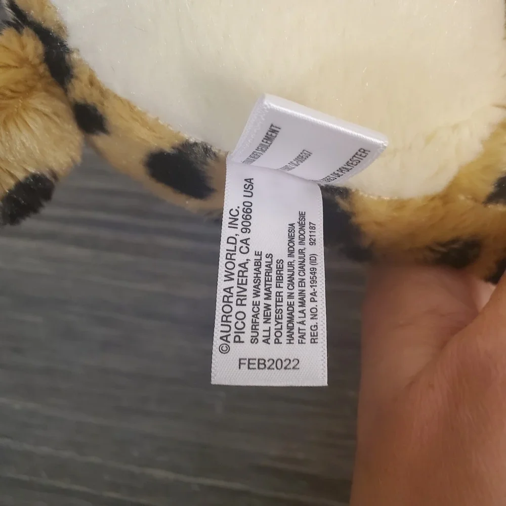 Aurora Destination‎ Nation Sitting Cheetah Plush 11
